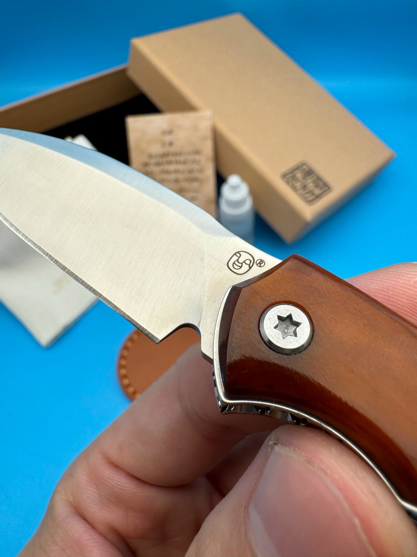 Folding Knife | Ox Bone Handle | Red Fox