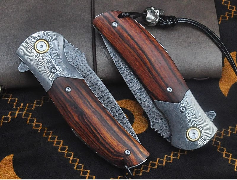 Folding Knife | Forged Feather Pattern | Black Tortoise