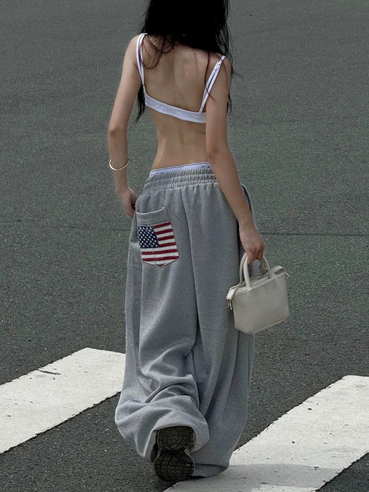 Street Print Pleated Gray Sweatpants