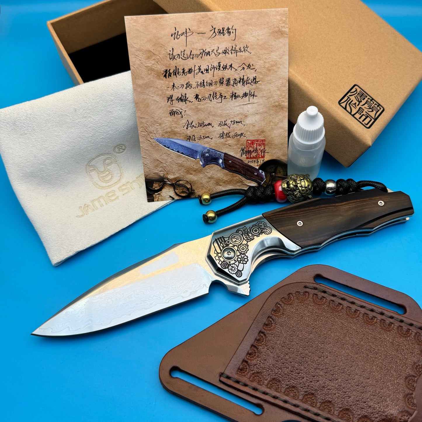 Folding Knife | VG10 Damascus steel | Desert Ironwood Handle | Engineering