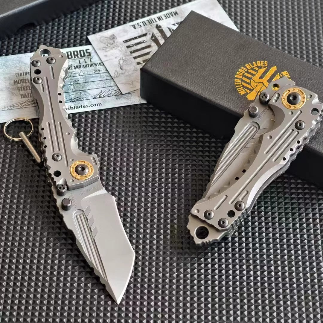 What folding knives does the military use?