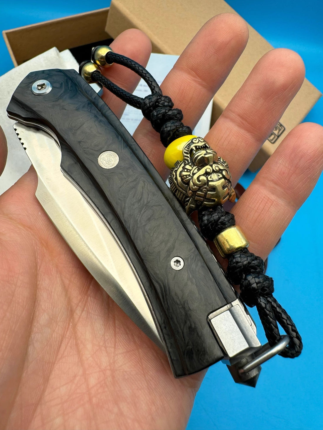 Is M390 Steel Better Than D2? 🛠️🔍