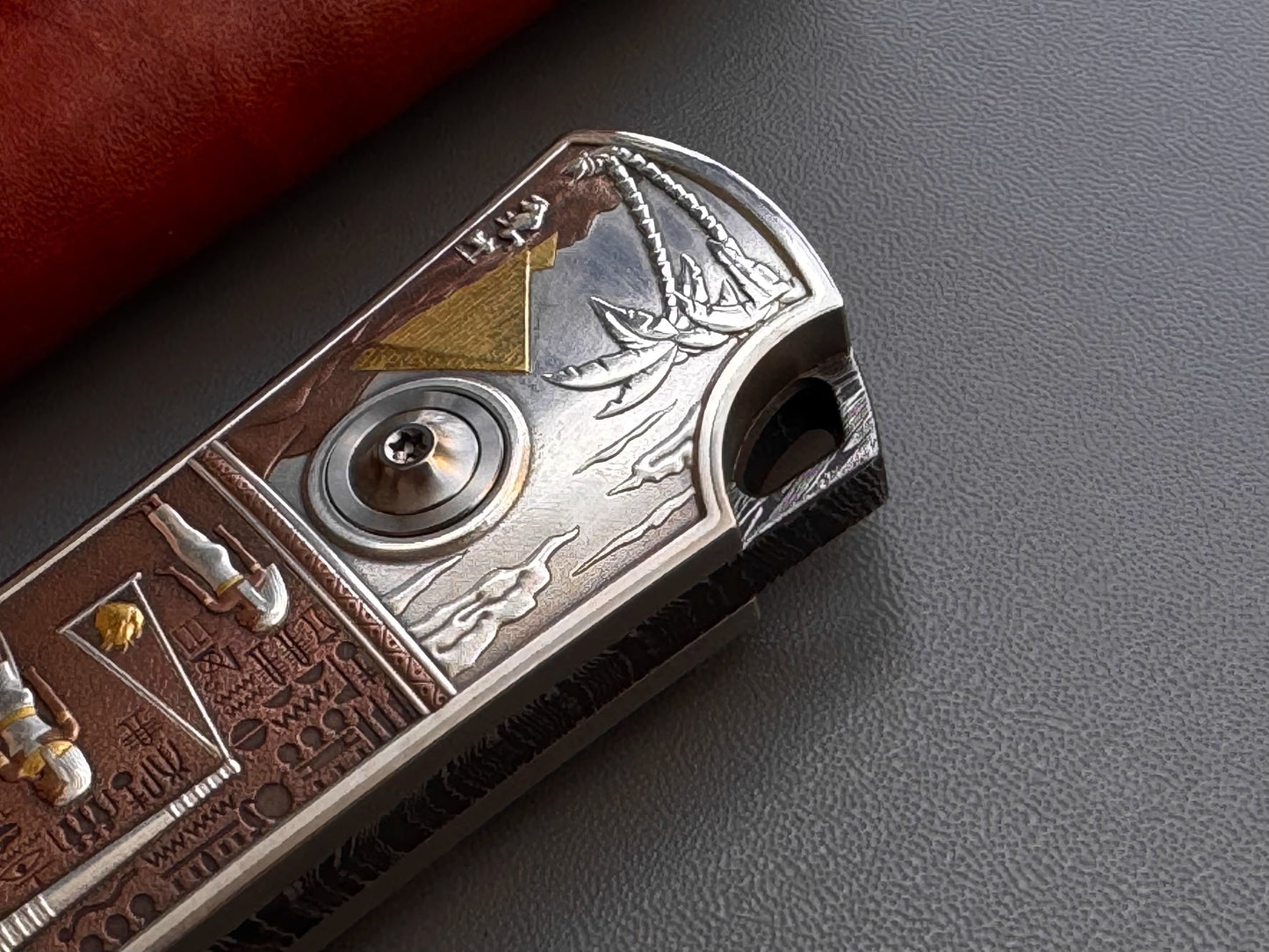Egyptian Pharaoh Collection-level Damascus Knife