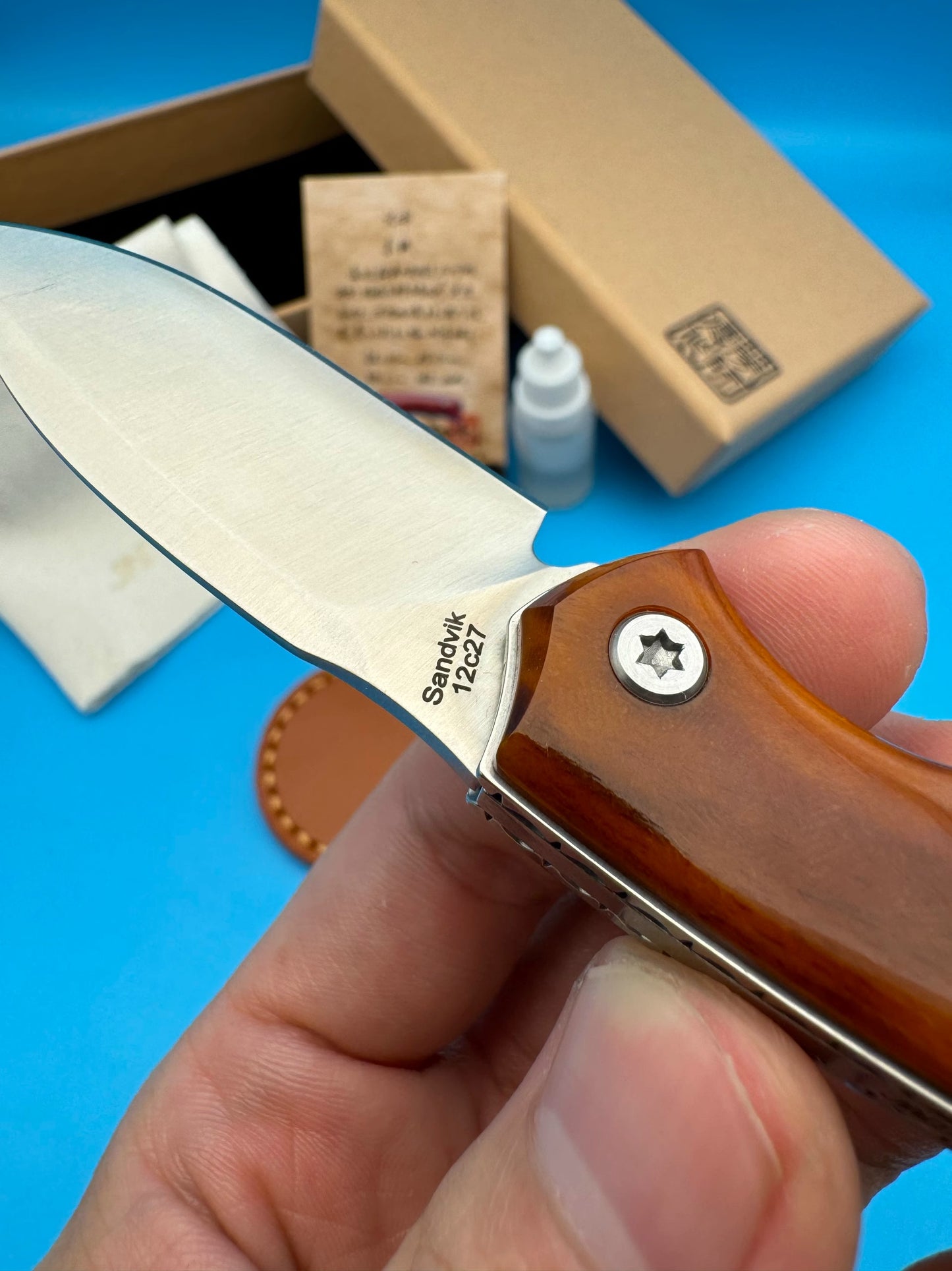 Folding Knife | Ox Bone Handle | Red Fox