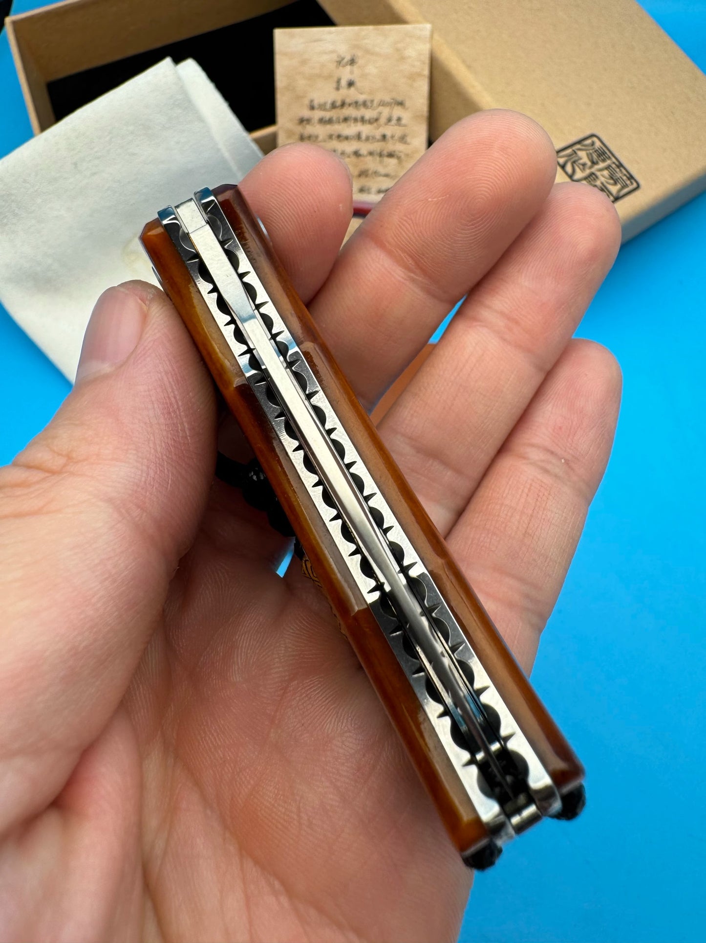 Folding Knife | Ox Bone Handle | Red Fox