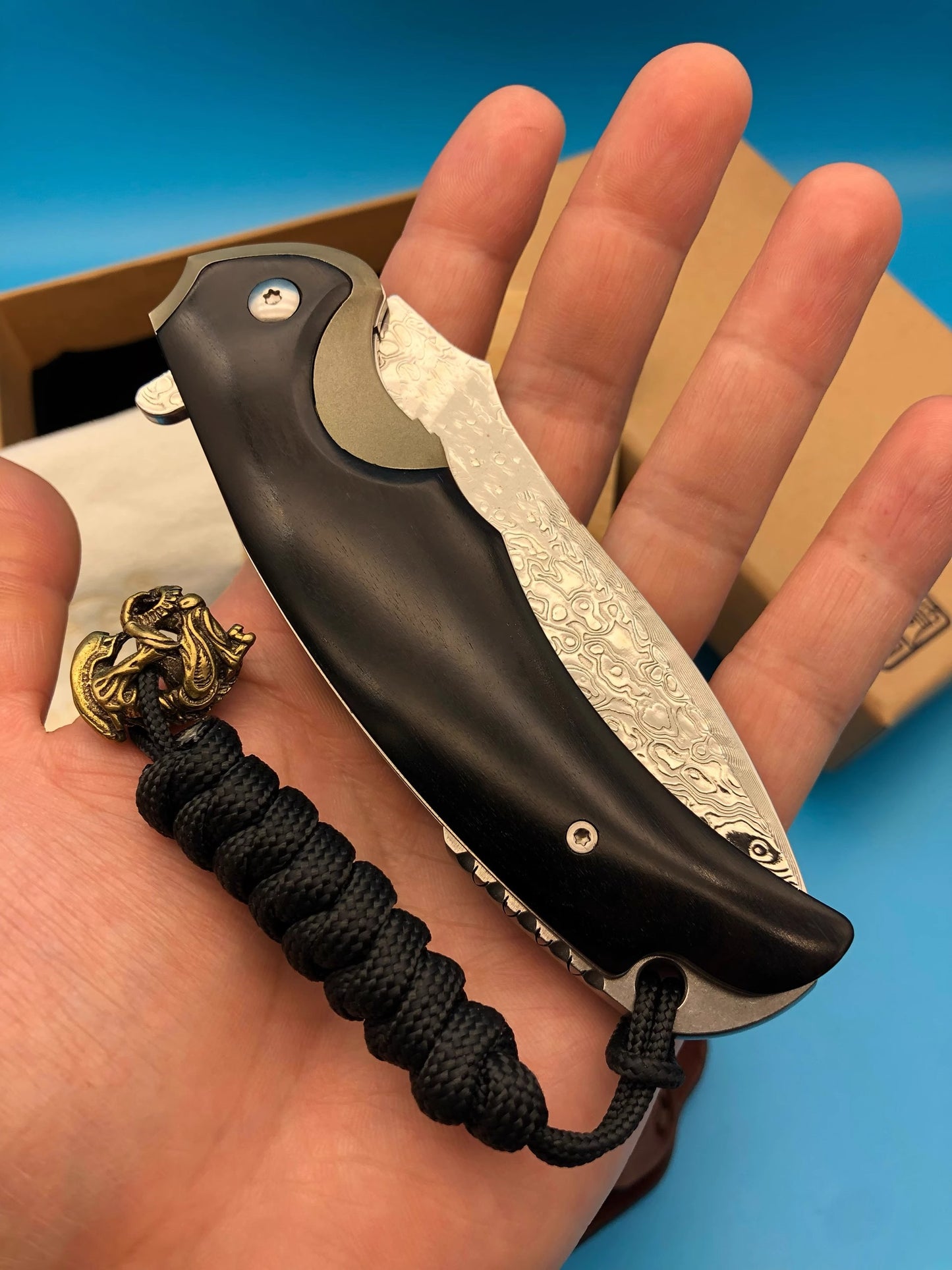 Folding Knife | Damascus Pattern Steel | Ebony Handle | Thunder Dragon