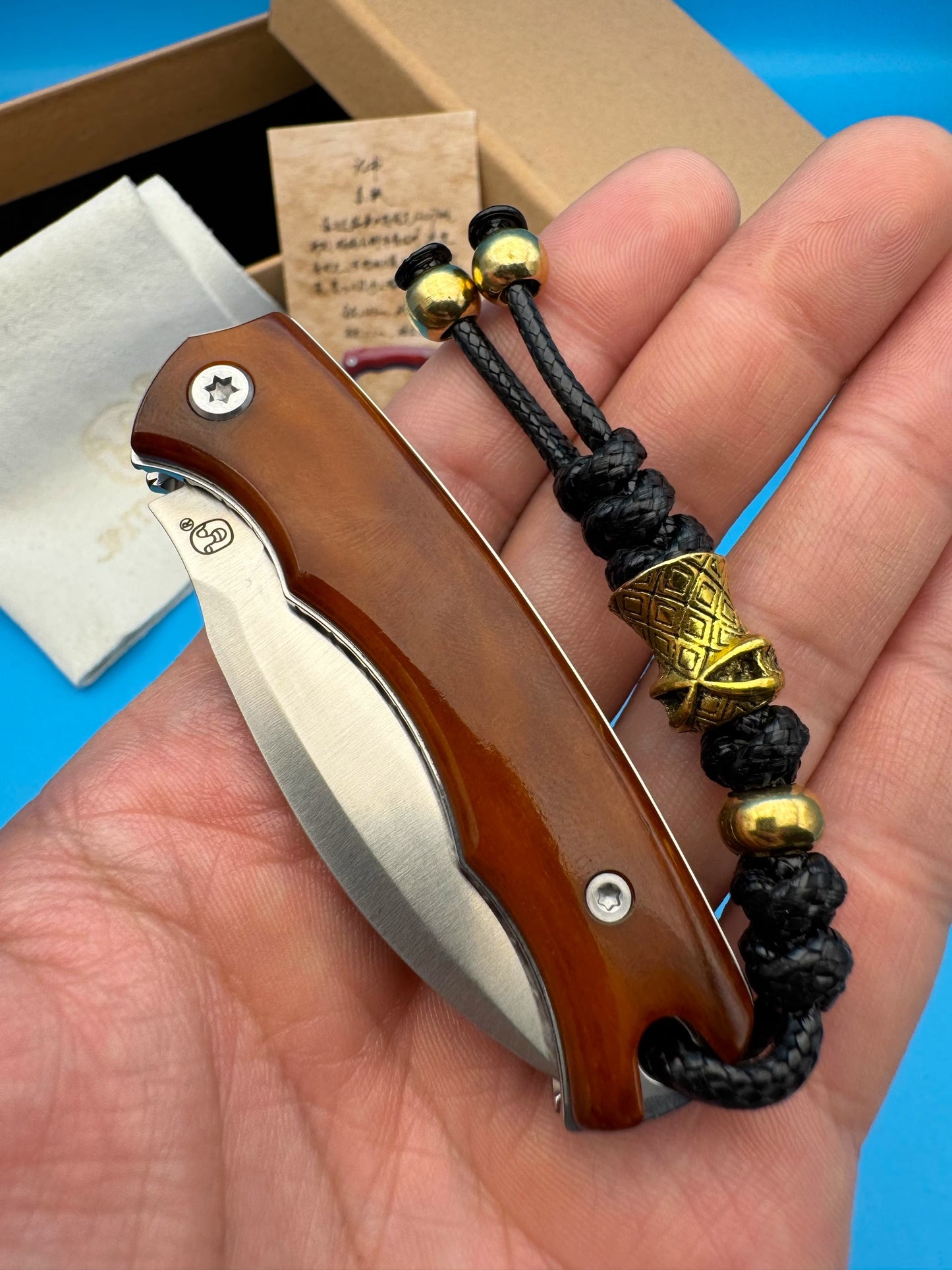 Folding Knife | Ox Bone Handle | Red Fox