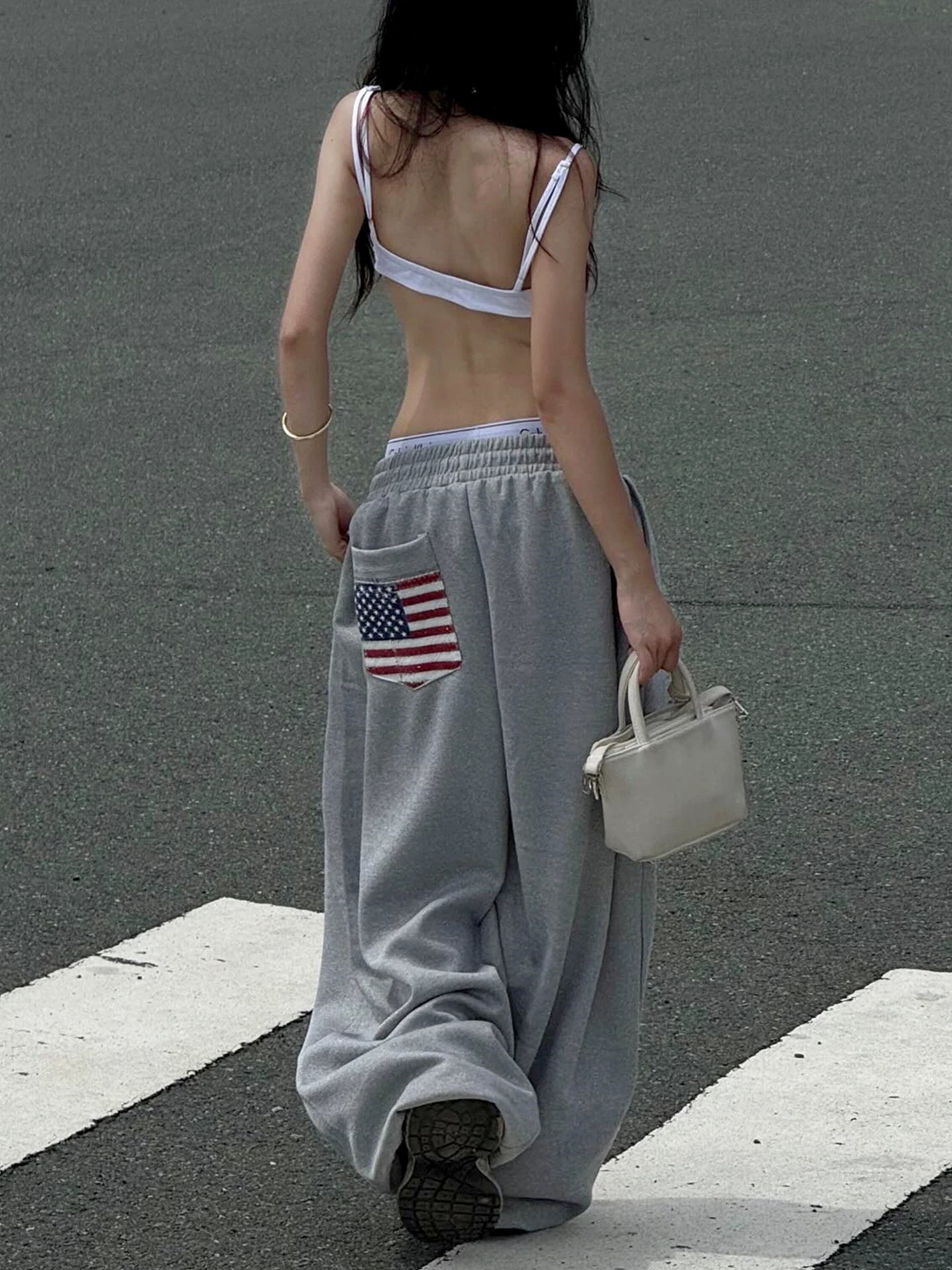 Street Print Pleated Gray Sweatpants